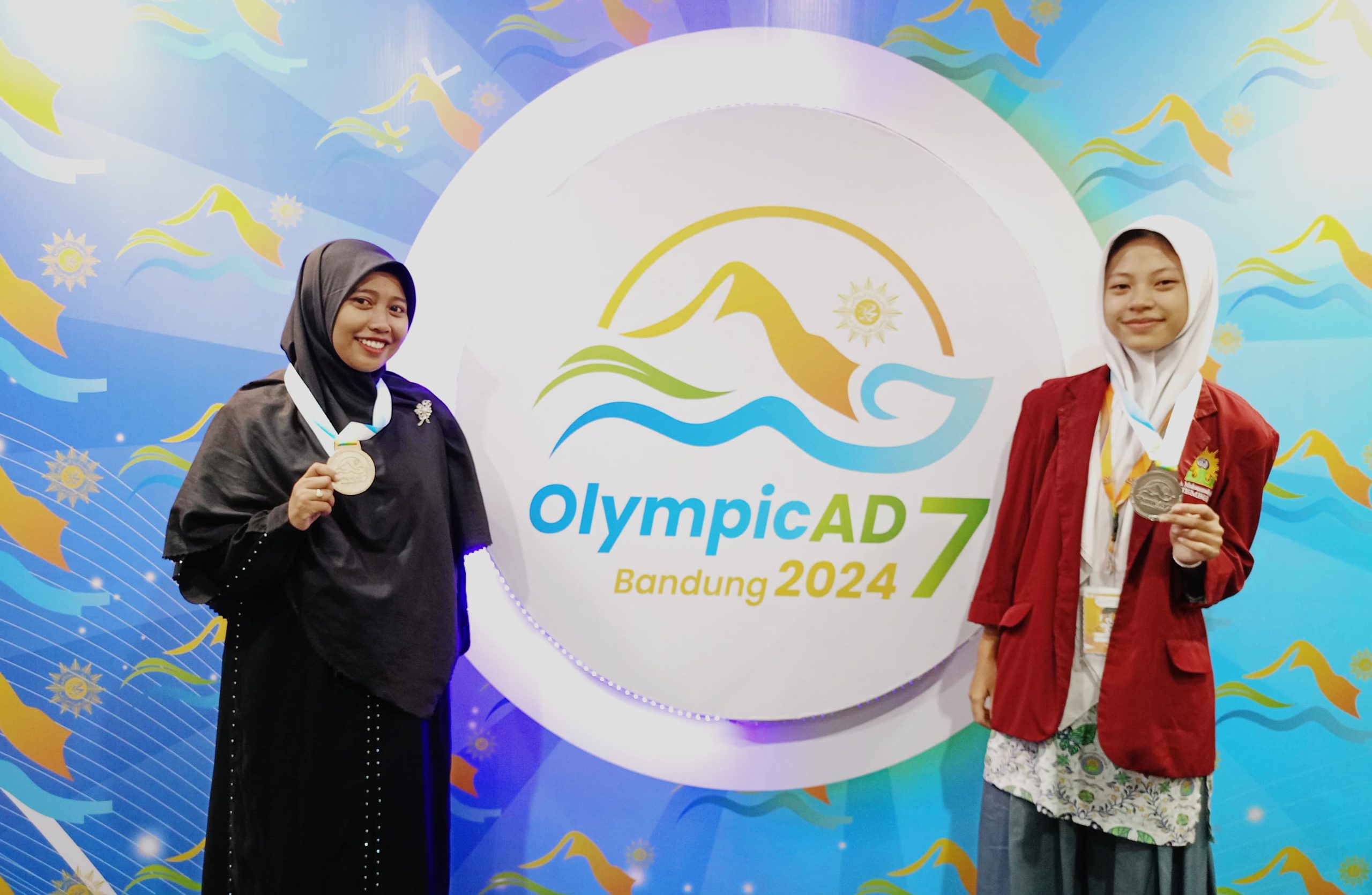 Sempat Minder, Guru dan Siswa Smamga Jember Juara di Olympicad 2024